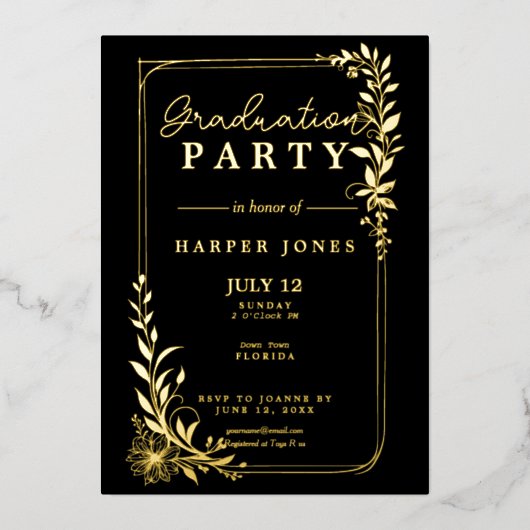 Goldene, blumengeschmückte Abschluss-Klasse 2025 Folieneinladung (Vorderseite)