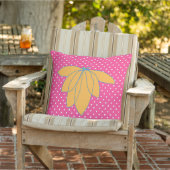 Goldene Blüte auf rosa weißen Punkten Kissen (Stuhl )