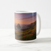 Goldene Drift: Sonnenuntergang über der Wildblume Kaffeetasse (VorderseiteRechts)