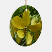 Goldene Dusche Tropengelbe Blüte Keramik Ornament (Rechts)