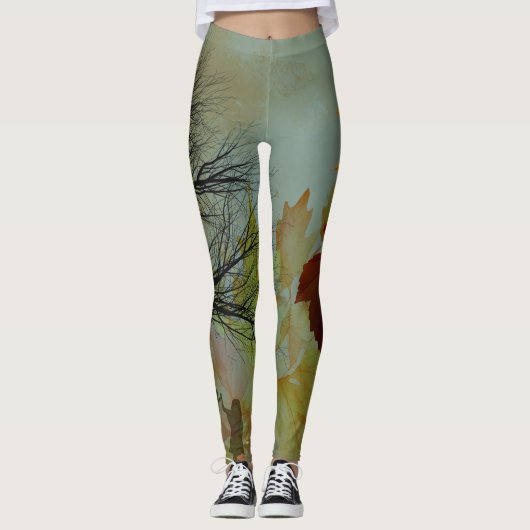 Goldene Echoes: Reflexion im Herbst Leggings (Vorderseite)