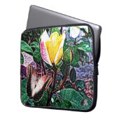 Goldene Flamme Laptopschutzhülle (Vorderseite Links)