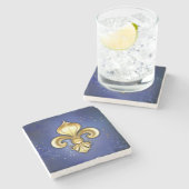 Goldene Fleur de Lis auf Blau Steinuntersetzer (Seitenansicht)