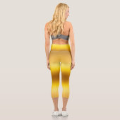 Goldene Flut Capri Leggings (Rückseite)