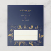 Goldene Foliage | Elegante Gold Navy Blue Wedding Platzkarte (Außenseite Aufgefaltet)