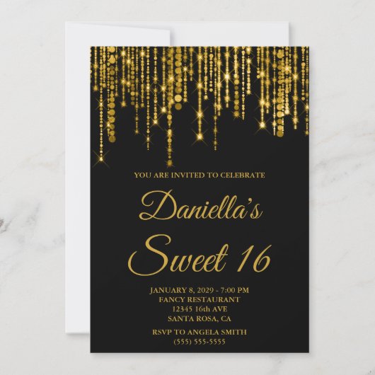 Goldene funkelnde Lichterkette Schwarz Sweet 16 Einladung (Vorderseite)
