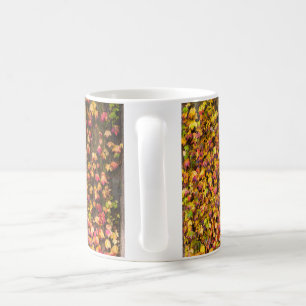 Goldene Herbstfarben Efeu Wand Kaffeetasse