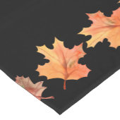 Goldene Herbstmaple Blätter Schwarz Kurzer Tischläufer (Ecke)