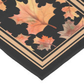 Goldene Herbstmaple Blätter Schwarz Kurzer Tischläufer (Ecke)