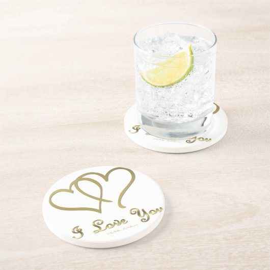 Goldene Herzen bei der Liebe Untersetzer (Seite)