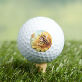 Goldene Hummel im Blütentanz.7 Golfball (Insitu T-Shirt)