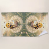Goldene Hummel im Blütentanz.9 Strandtuch (Vorderseite)