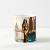 Goldene Königin des Nils Kaffeetasse (Mittel)
