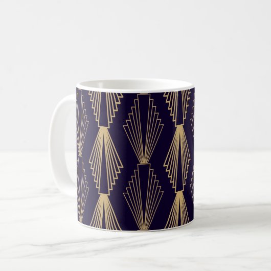Goldene Kunst Deko Pattern. Nahtlose dunkelblaue R Kaffeetasse (Vorderseite Links)