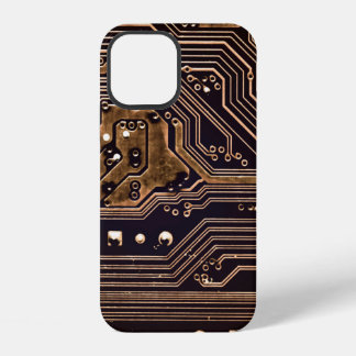 Goldene Leiterplatte. Elektronische Computerhardwa iPhone 12 Hülle