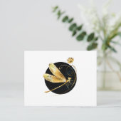 Goldene Libelle Einladungspostkarte (Stehend Vorderseite)