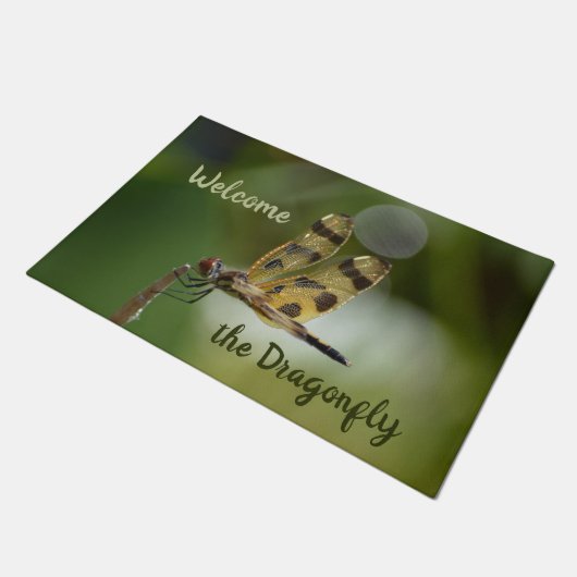 Goldene Libelle Grün willkommen Fußmatte (Schrägansicht)