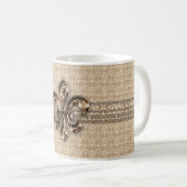 Goldene Lilie mit Cream Damask Muster Kaffeetasse (VorderseiteRechts)