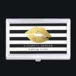 Goldene Lippen mit Schwarz-weißen Streifen - Makeu Visitenkarten Etui<br><div class="desc">Girly Gold Lips mit Schwarz-weißen Streifen - Makeup Artist - Eleganter und einzigartiger Visitenkartenhalter. Alle Textstile,  Farben,  Größen können an Ihre Bedürfnisse angepasst werden. Wenn Sie eine Anpassung benötigen,  kontaktieren Sie mich bitte. 

Sie können auch die passenden Designs mögen:</div>