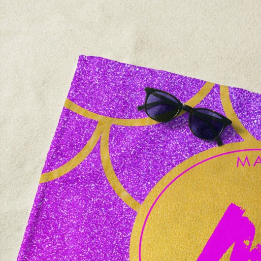 Goldene Meerjungenskala Rosa Glitzer Muster Monogr Strandtuch (Beispiel)