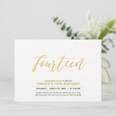 Goldene, moderne Briefe 14. Geburtstagsparty Einladung (Stehend Vorderseite)