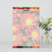 Goldene, orangefarbene Blume. Briefpapier (Stehend Vorderseite)