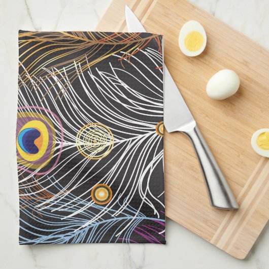 Goldene Pfauenfedern: dunkles Muster. Geschirrtuch (Viertel Falte)