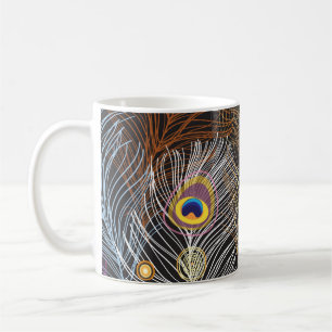 Goldene Pfauenfedern: dunkles Muster. Kaffeetasse