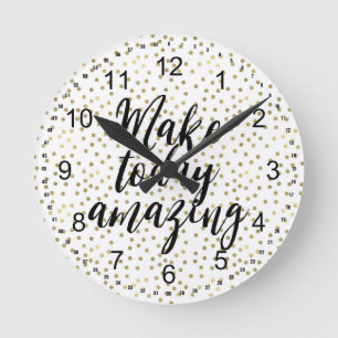 Goldene Punkte-Confetti machen heute großartig Runde Wanduhr