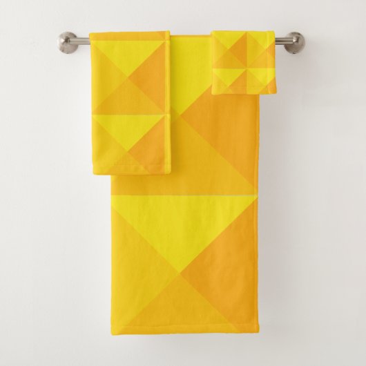 Goldene Pyramiden Badhandtuch Set (Insitu)