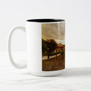 Goldene Reben im Weingut Mug Zweifarbige Tasse