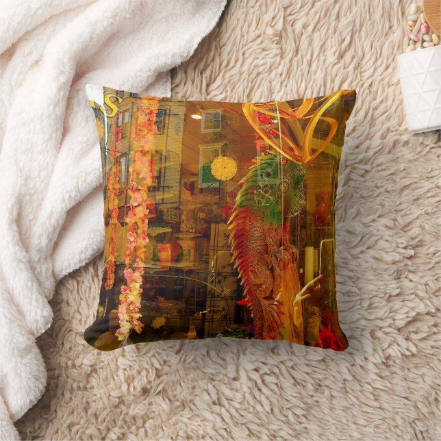 Goldene Reflexionen auf den Straßen von Philadelph Kissen (Decke)