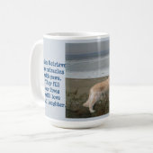 Goldene Retriever an der Strand-Tasse Kaffeetasse (Vorderseite Links)