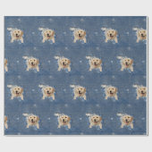 Goldene Retriever in gerötetem blauem Loch Geschenkpapier (Flach)