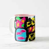 Goldene Retriever und Frühjahr Zweifarbige Tasse (Vorderseite Links)