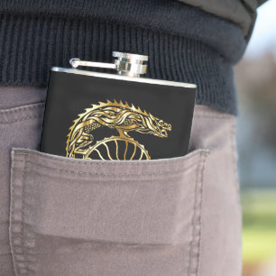 Goldene Ritterrüstung Helmschmiede in Goldstruktur Flachmann