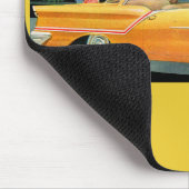 Goldene Rocket 88 Oldsmobile der 1950er Jahre Mousepad (Ecke)