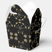 Goldene Rose Gefälligkeitsbox Geschenkschachtel (Geöffnet)