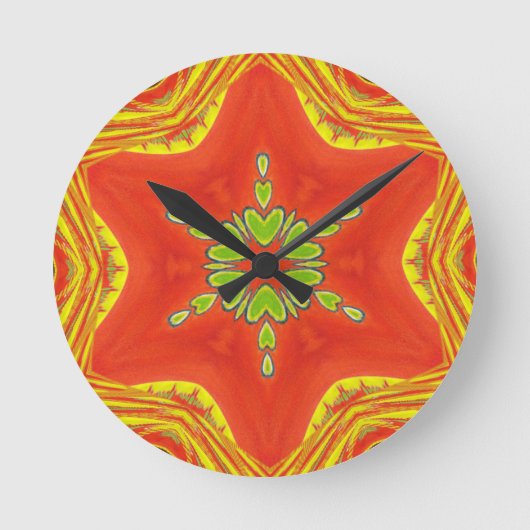 Goldene rote afrikanische traditionelle Farben Runde Wanduhr (Vorderseite)