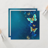 Goldene Schmetterlinge auf blauem Hintergrund Karte (Vorderseite/Rückseite Beispiel)