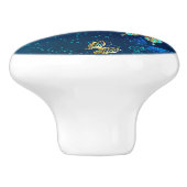 Goldene Schmetterlinge auf blauem Hintergrund Keramikknauf (Seitenansicht)