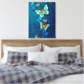 Goldene Schmetterlinge auf blauem Hintergrund Leinwanddruck (Insitu (Schlafzimmer))