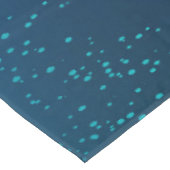 Goldene Schmetterlinge auf blauem Hintergrund Tischdecke (Schrägansicht)