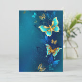 Goldene Schmetterlinge auf einem blauen Hintergrun Einladung (Stehend Vorderseite)