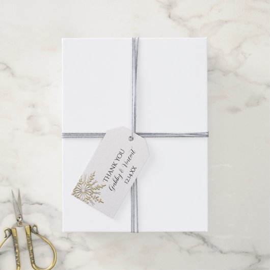 Goldene Schneeflocke auf den White Winter Wedding Geschenkanhänger (Mit Garn)