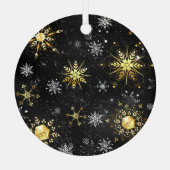 Goldene Schneeflocken auf dem Schwarzen Hintergrun Ornament Aus Metall (Rückseite)