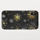 Goldene Schneeflocken auf schwarzem Hintergrund Case-Mate iPhone Hülle (Rückseite (Horizontal))