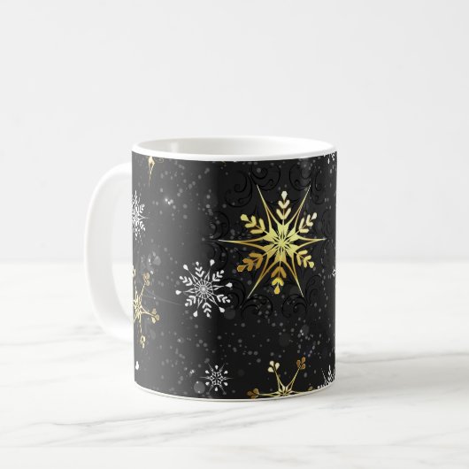 Goldene Schneeflocken auf schwarzem Hintergrund Kaffeetasse (Vorderseite Links)
