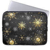 Goldene Schneeflocken auf schwarzem Hintergrund Laptopschutzhülle (Vorderseite)