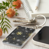 Goldene Schneeflocken auf schwarzem Hintergrund Schlüsselanhänger (Vorderseite rechts)